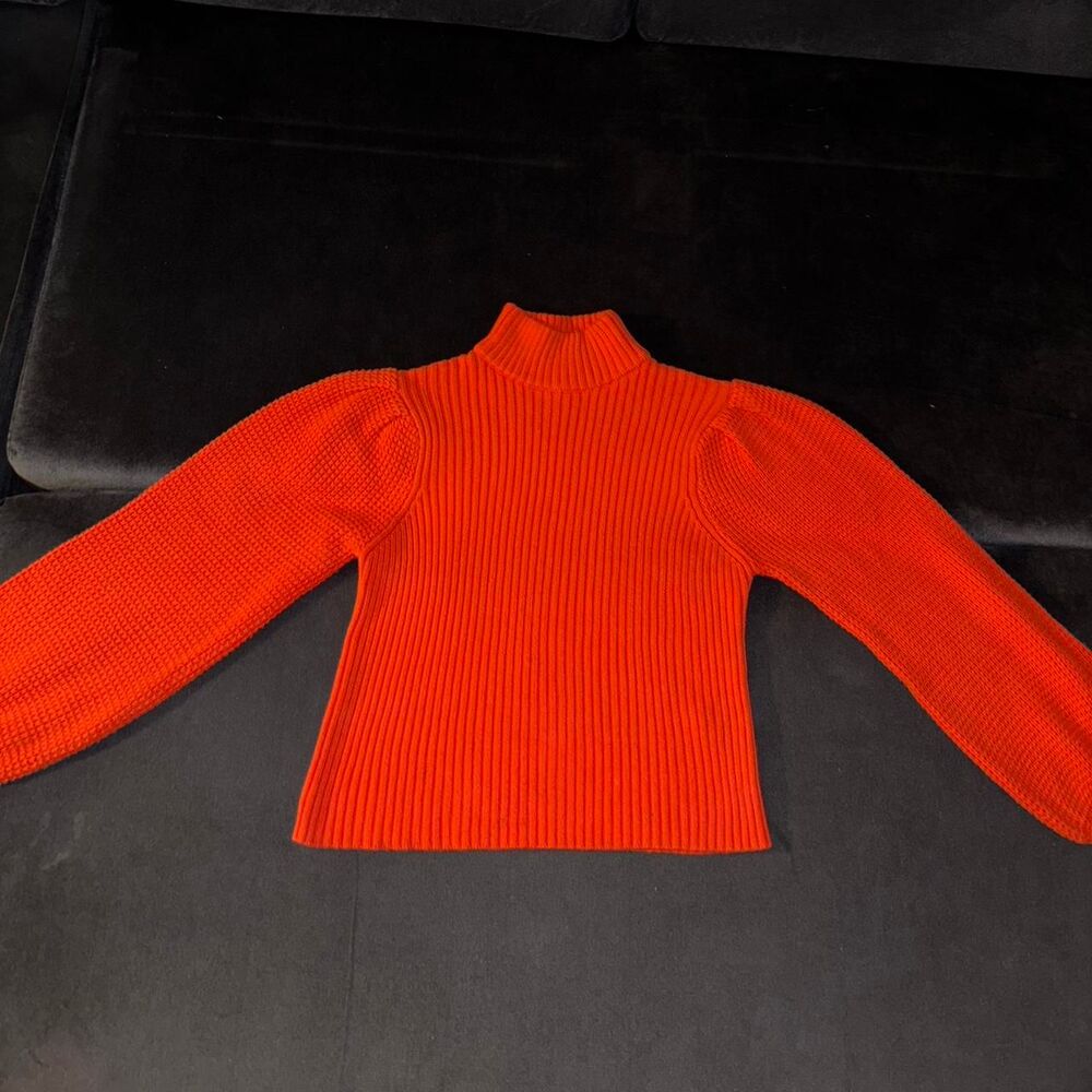 Orange turtle neck sweather with baloon sleeves